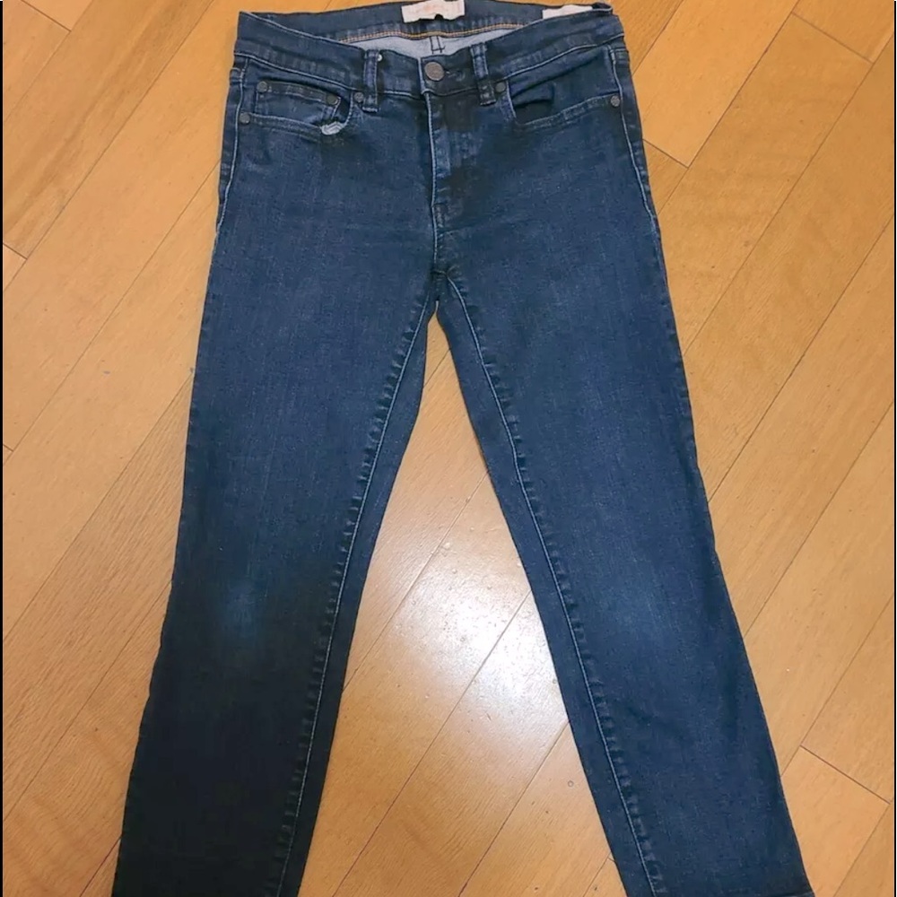 Tory Burch size 27 skinny cropped jeans